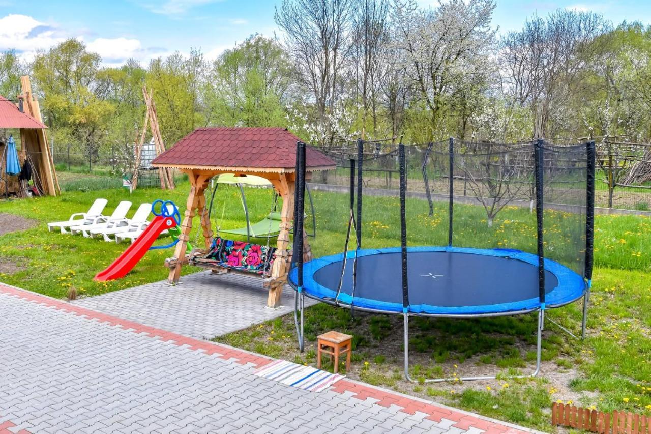 Casa Nely Hotel Sighetu Marmaţiei Buitenkant foto